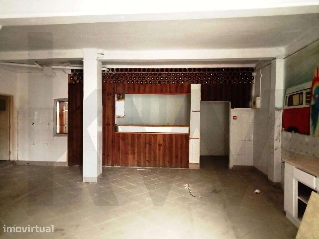 Prédio no Centro da Vila da Ericeira com Vista de Mar - Grande imagem: 5/42