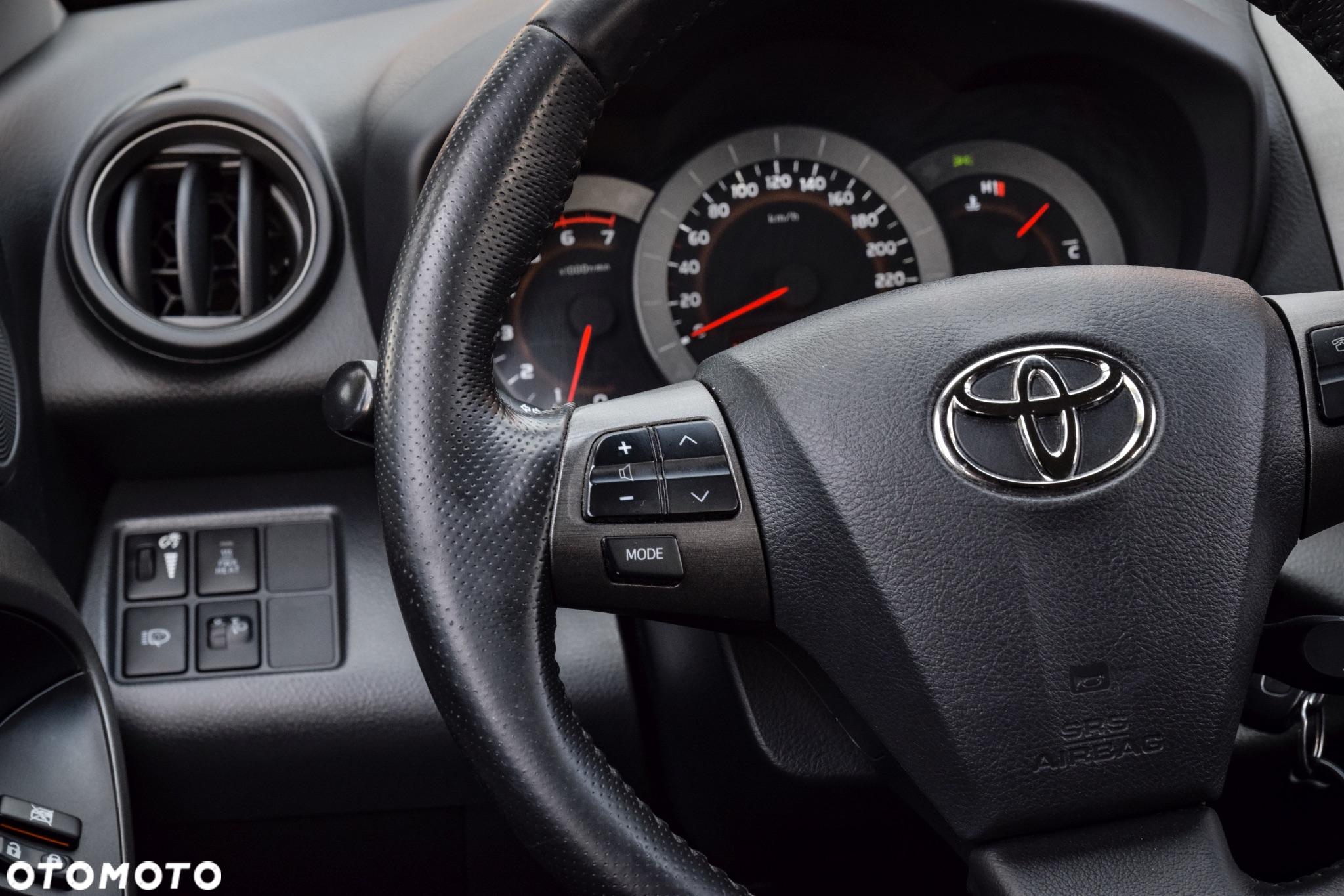 Toyota RAV4 2.2 D-4D Sol Platinium NAVI - 23