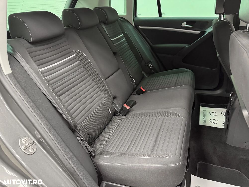 Volkswagen Tiguan - 8