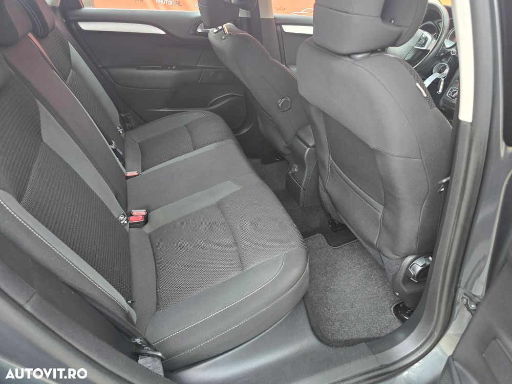 Citroën C4 - 8