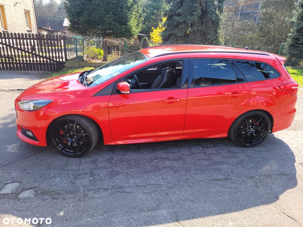 Ford Focus 2.0 EcoBoost ST - 3