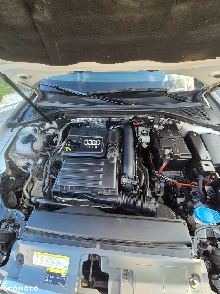 Audi A3 Sportback 1.4 TFSI Ambition - 11
