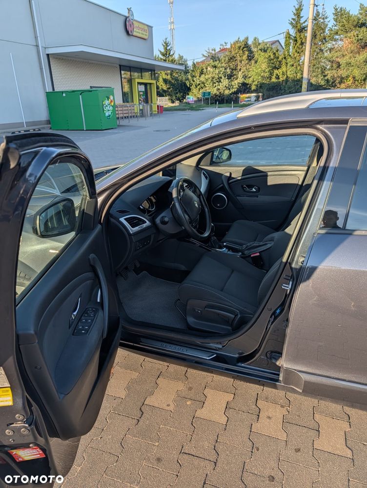 Renault Megane ENERGY TCe 115 Start & Stopp LIMITED - 8