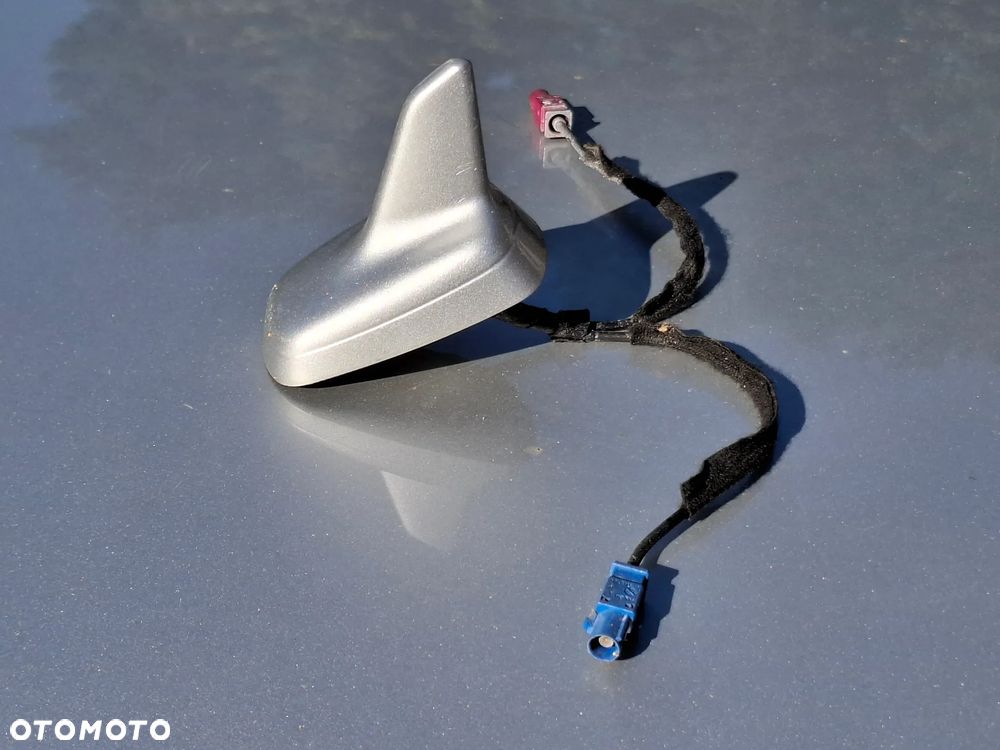 ANTENA GPS AUDI A4 B8 SLASK WYSYLKA - 1