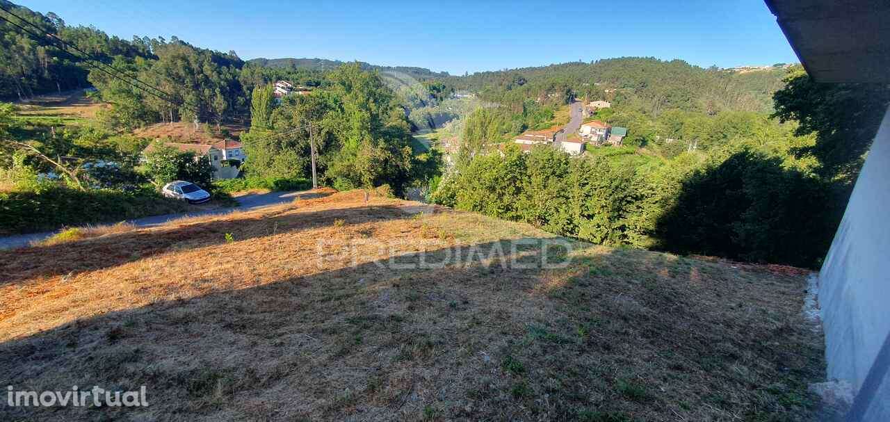 Lote Urbano 1.981 m - Grande imagem: 2/40