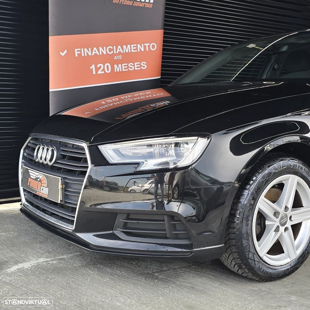 Audi A3 Limousine 30 TFSI Design - 5
