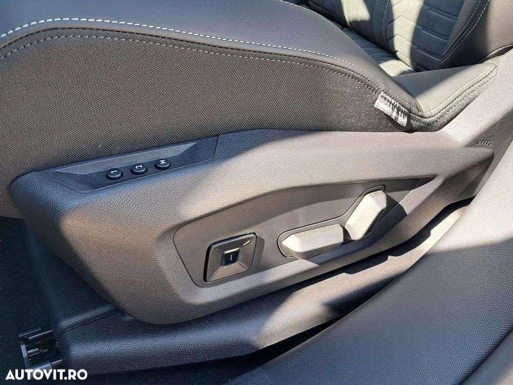 Peugeot 3008 1.2 Hybrid 145 e-DCS6 GT - 6