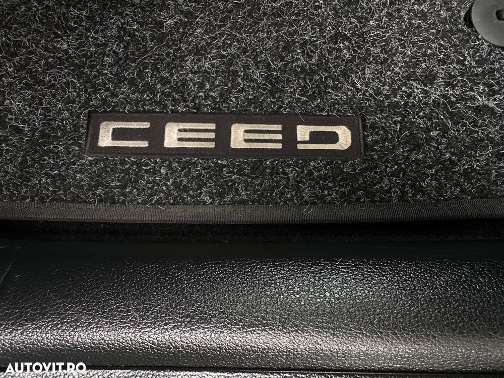 Kia Ceed 1.4 Vision - 21