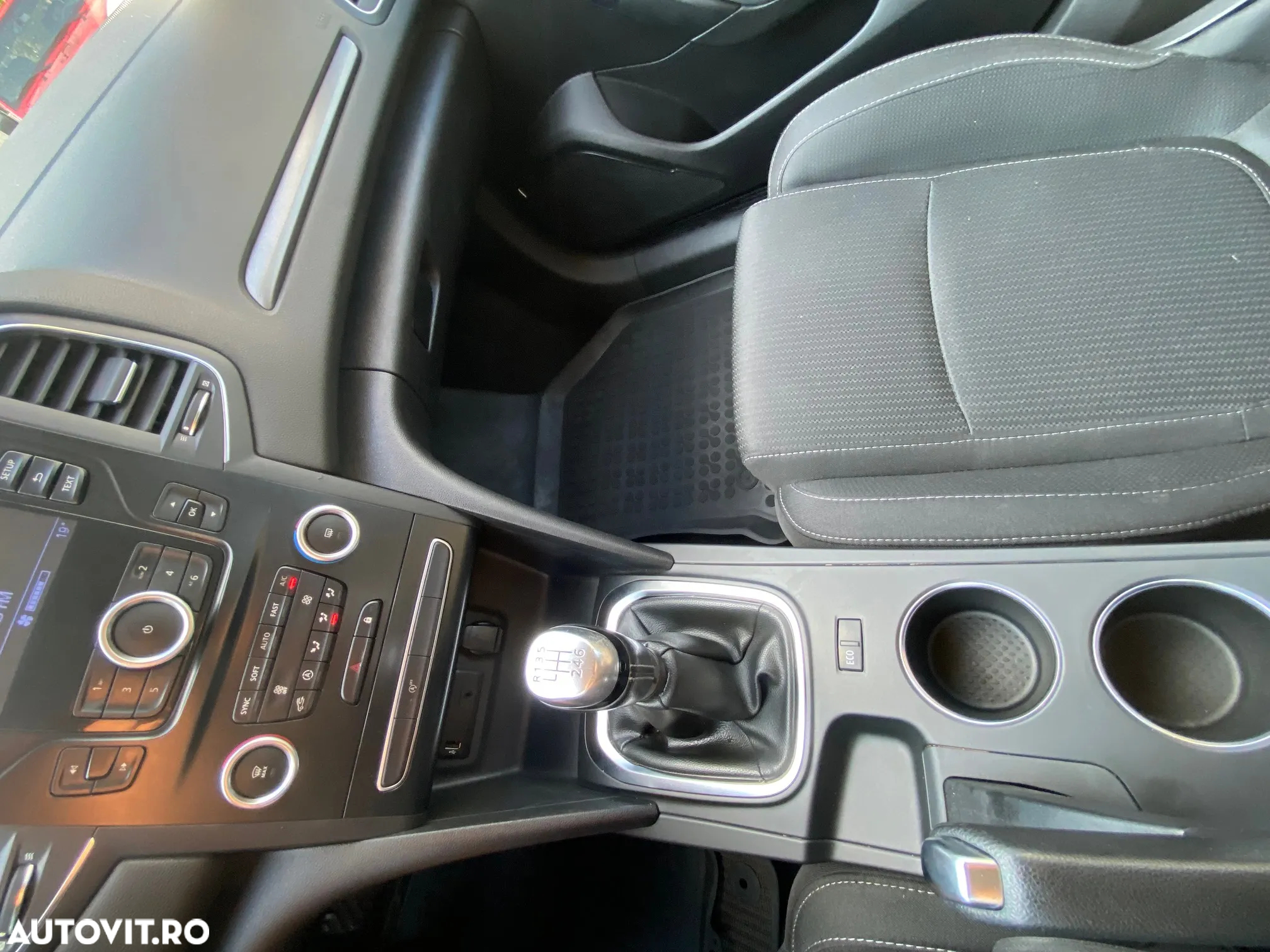 Renault Megane Estate Blue dCI Zen - 18