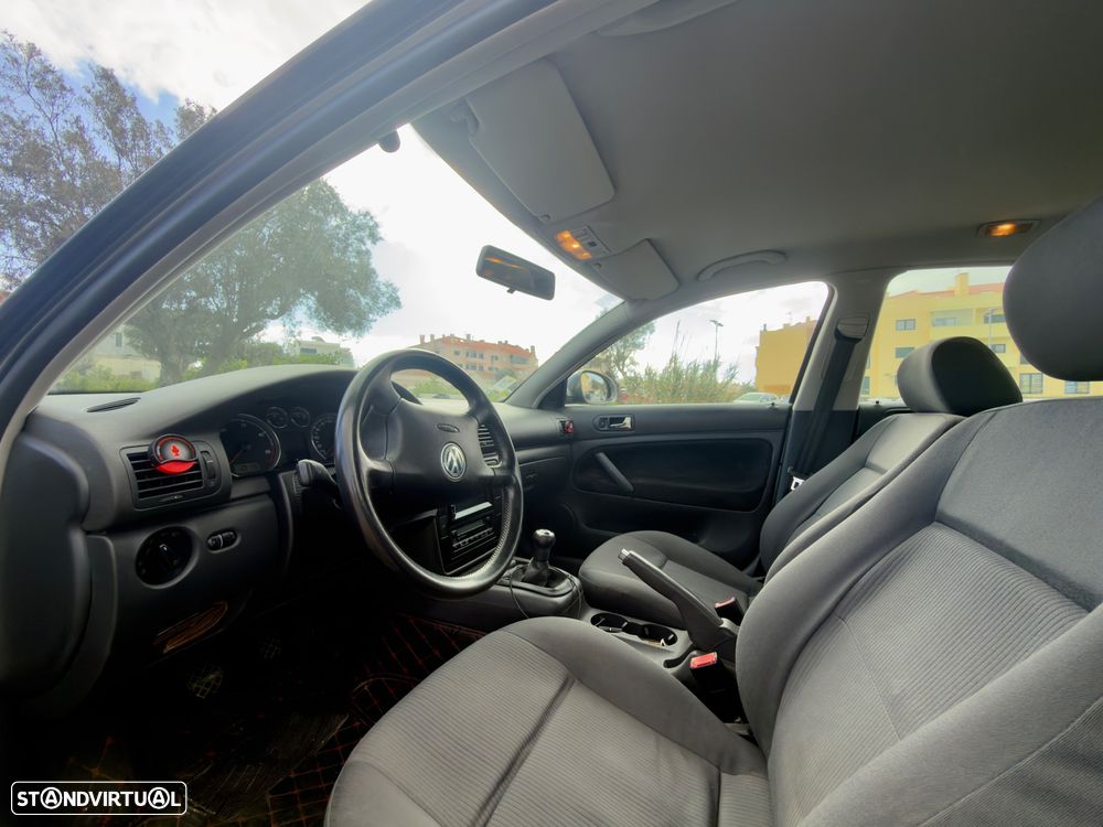 VW Passat 1.9 TDi - 5