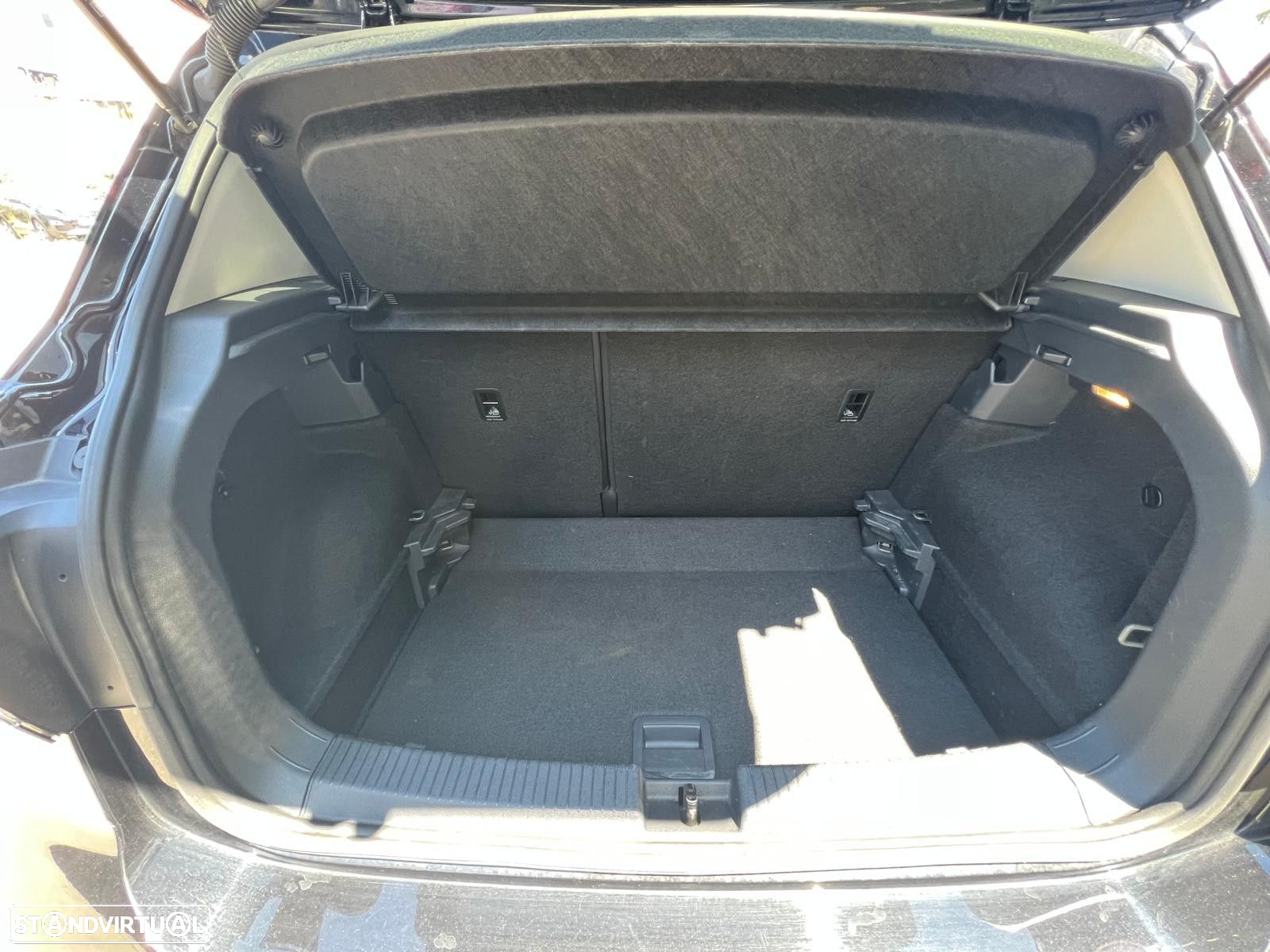 VW T-Cross 1.0 TSI Life - 7