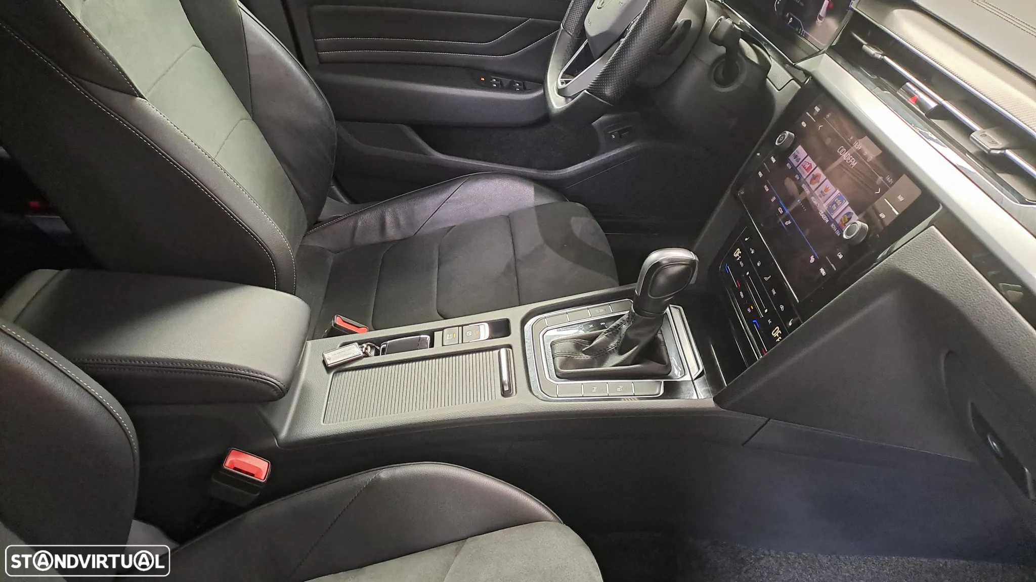 VW Arteon Shooting Brake 2.0 TDI Elegance DSG - 17
