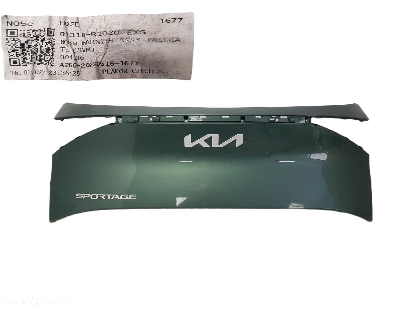 ŁADNA BLENDA KLAPY TYLNEJ KIA SPORTAGE V 5 21-25r 87310R2020 87310-R2020 - 1