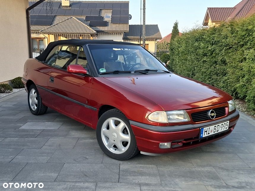 Opel Astra - 4