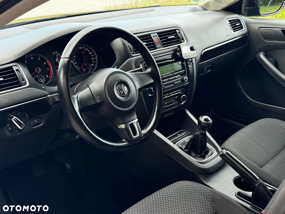 Volkswagen Jetta 1.4 TSI Highline - 10