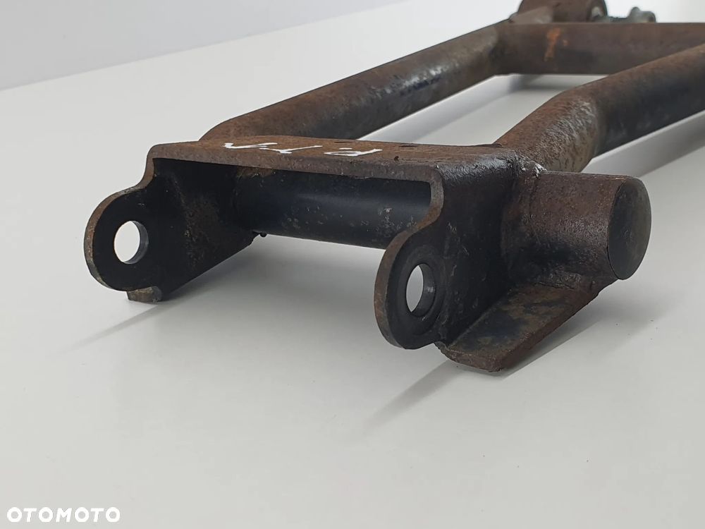 WAHACZ PRAWY TYL   TGB BLADE 550 - 8