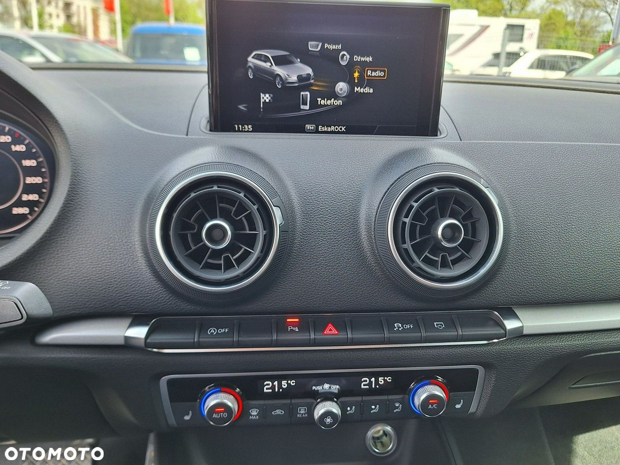 Audi A3 1.5 TFSI Sport S tronic - 12