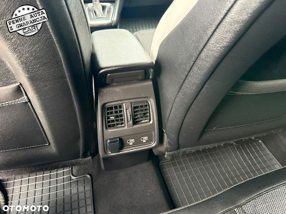 Renault Captur - 17