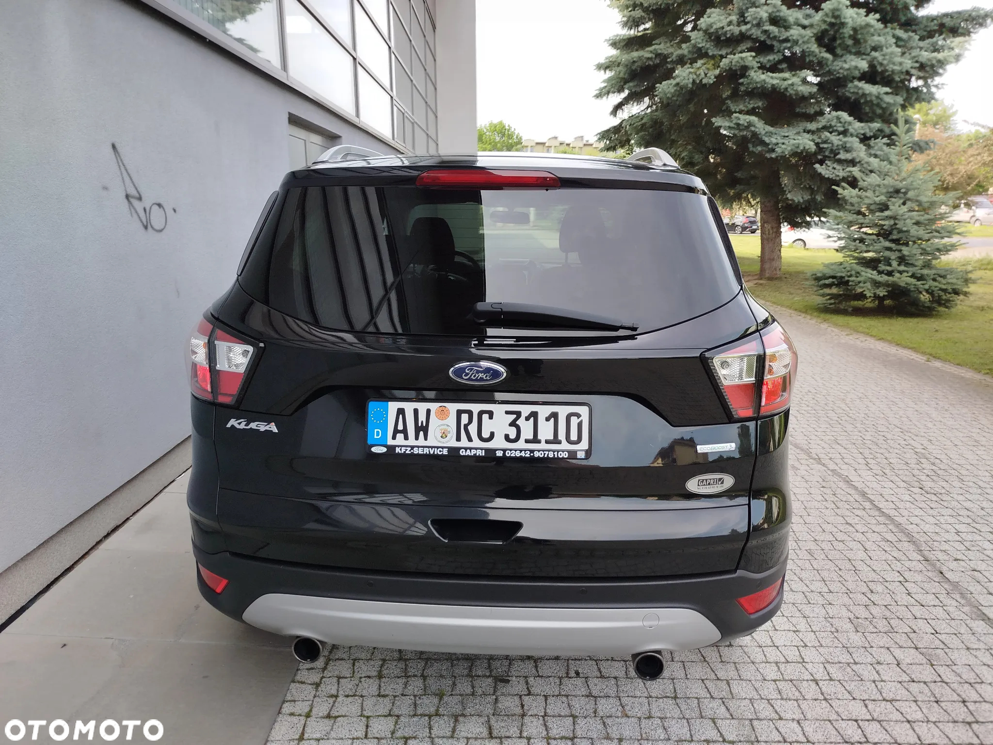 Ford Kuga 1.5 EcoBoost 2x4 Business Edition - 6