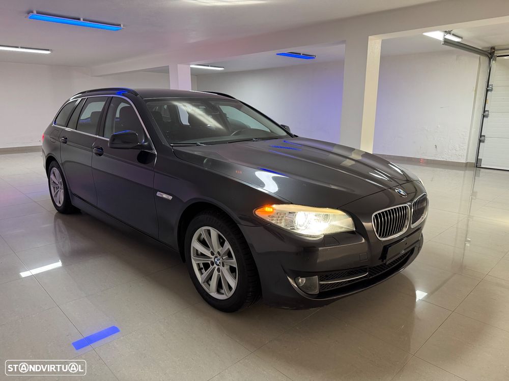 BMW 520 d Touring Sport-Aut. - 2