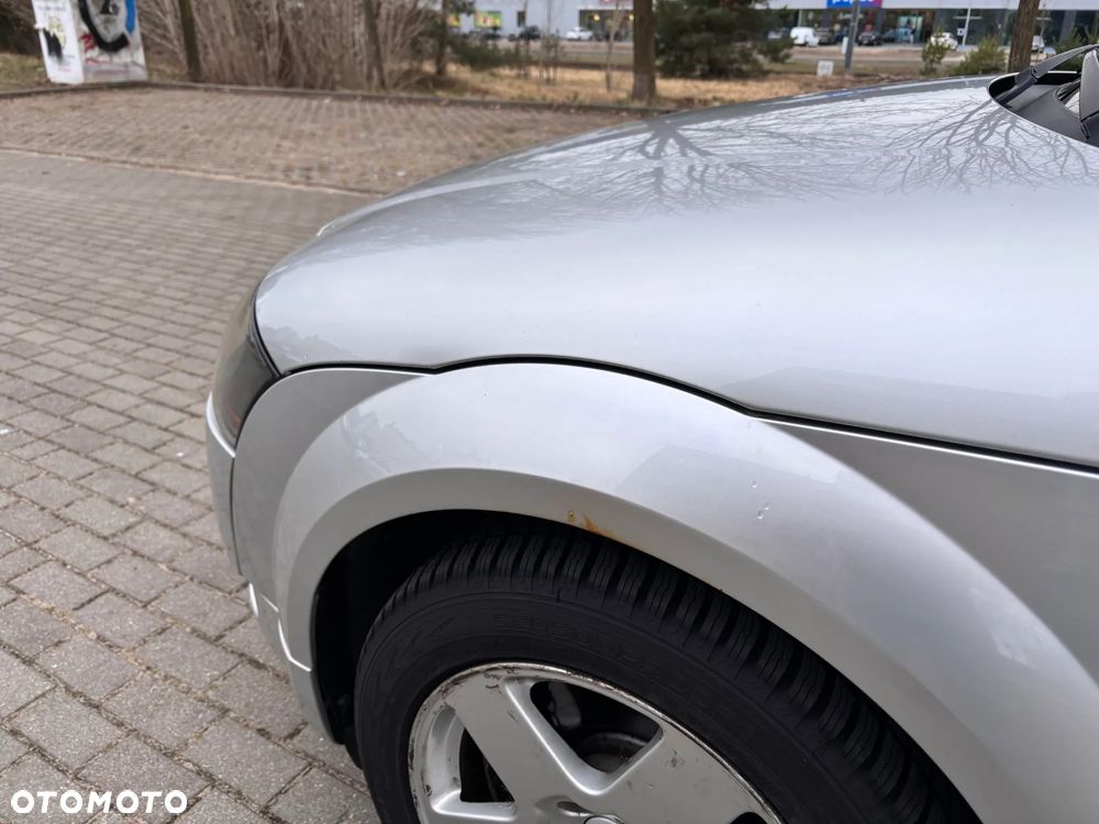 Audi TT Coupé 1.8T - 18