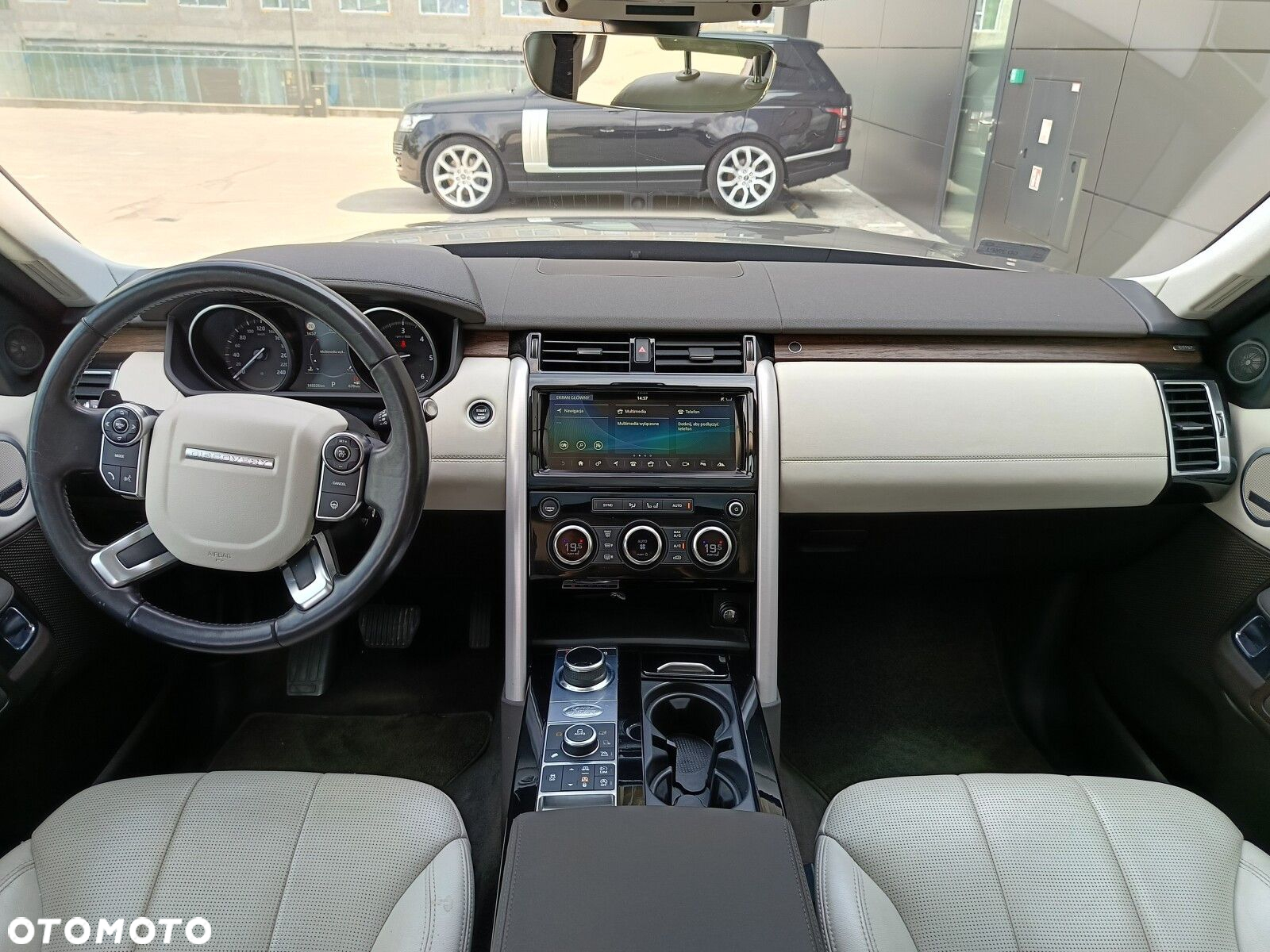 Land Rover Discovery - 13