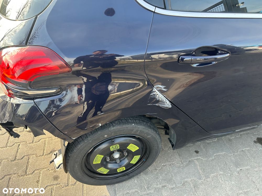 Peugeot 208 1.6 BlueHDi Active - 30
