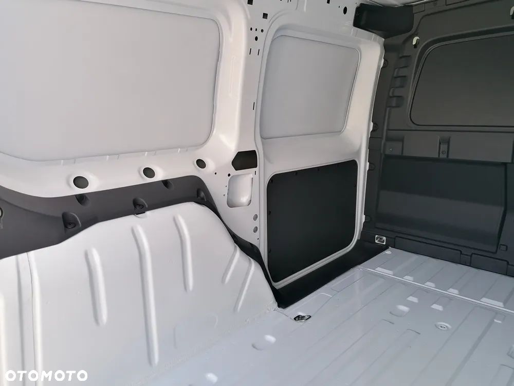 Ford Transit Connect L2 - 10