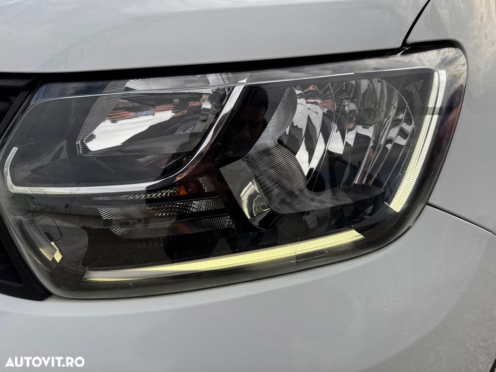 Dacia Duster 1.5 dCi 4x2 Ambiance - 22