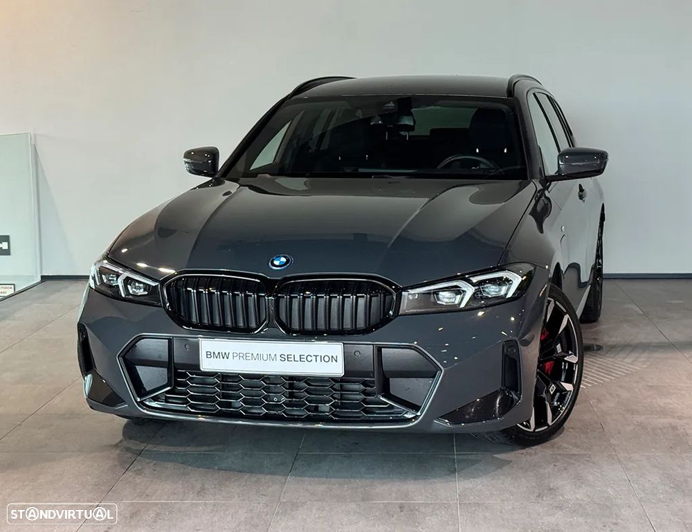 BMW 330 e Touring Pack Desportivo M Pro Auto - 1