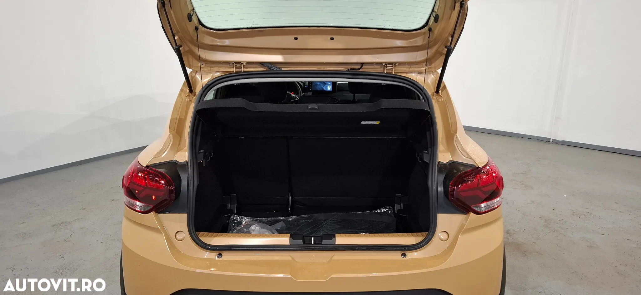 Dacia Sandero Stepway ECO-G 100 MT6 Extreme - 5