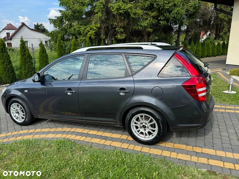 Kia Ceed Cee'd 1.4 Comfort + - 5