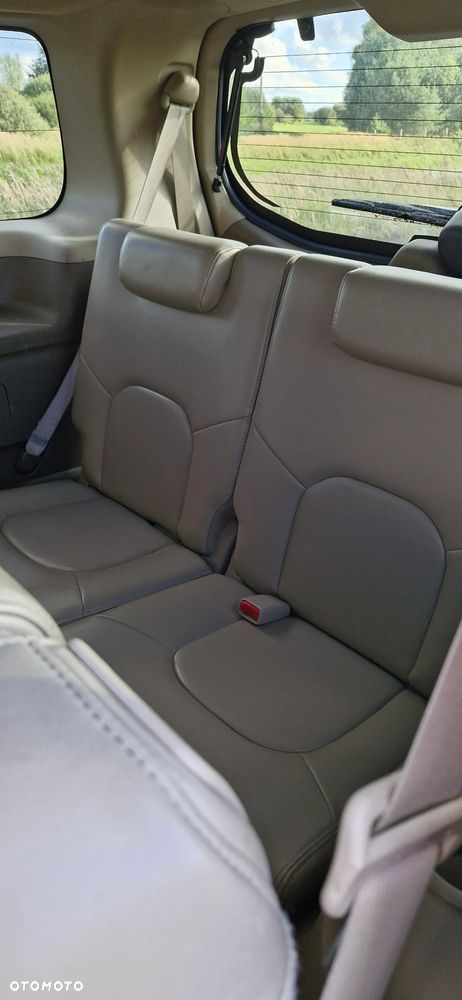 Nissan Pathfinder - 9