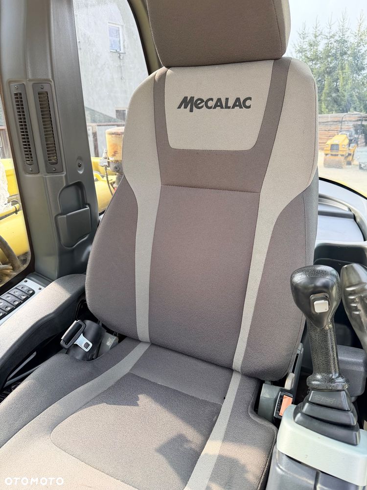 Mecalac Koparka 14 ton MECALAC 15 MWR koparko-ładowarka 3 łyżki widły 1 wł Centr.smarowanie Opony na BLIŹNIAKU 80%Camso ładowarka 714 12MTX 4x4 skrętne KLIMA kabina Premium silnik 146KM volvo EW140B DEUTZ szybka 35km/h - 34