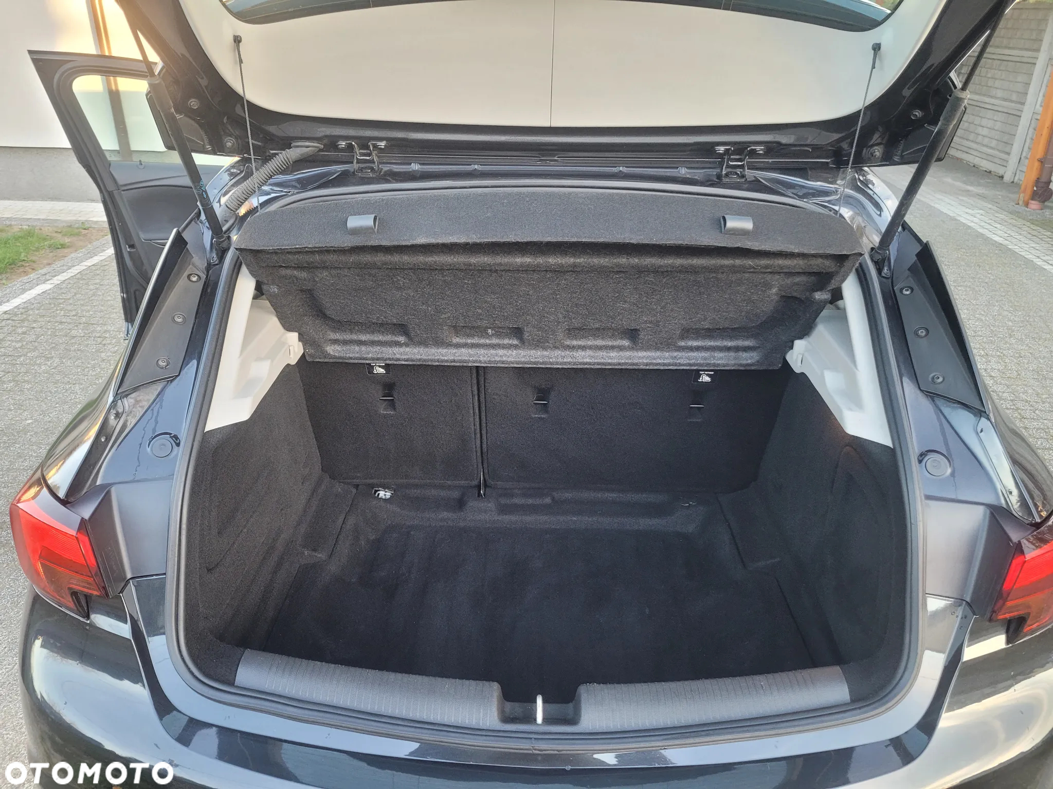 Opel Astra 1.4 Turbo Dynamic - 17