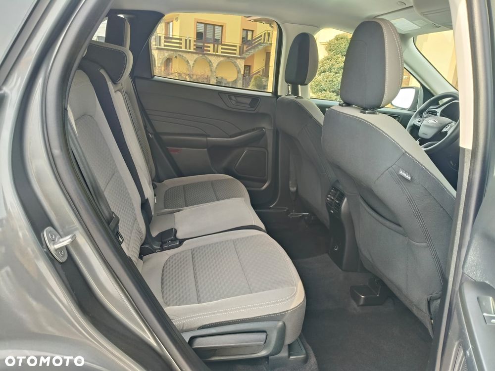 Ford Kuga 1.5 EcoBoost ST-LINE - 18