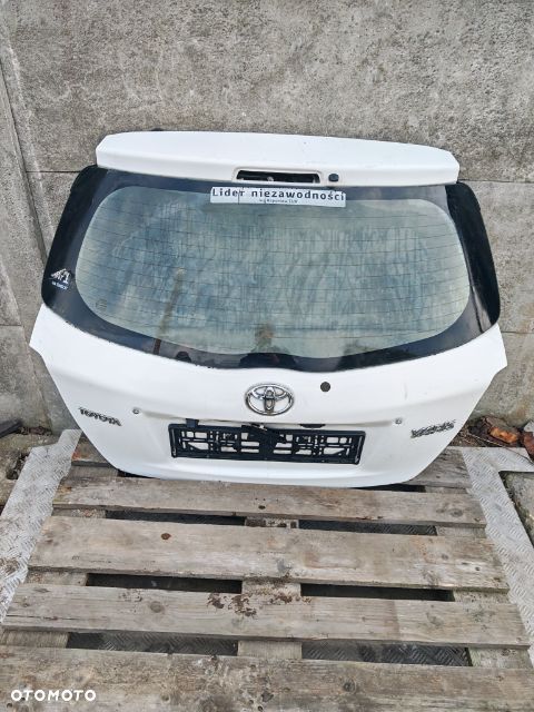 Toyota Yaris III 2012 rok klapa bagażnika - 1