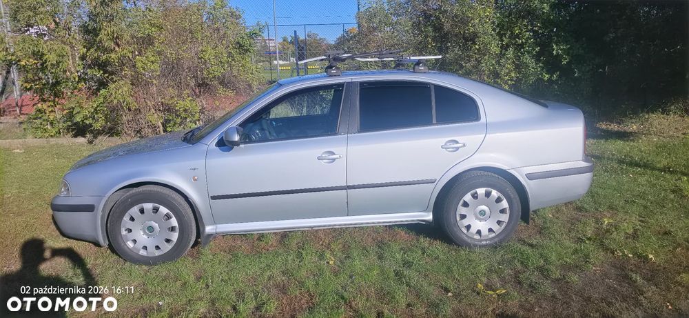 Skoda Octavia 1.6 Tour - 5