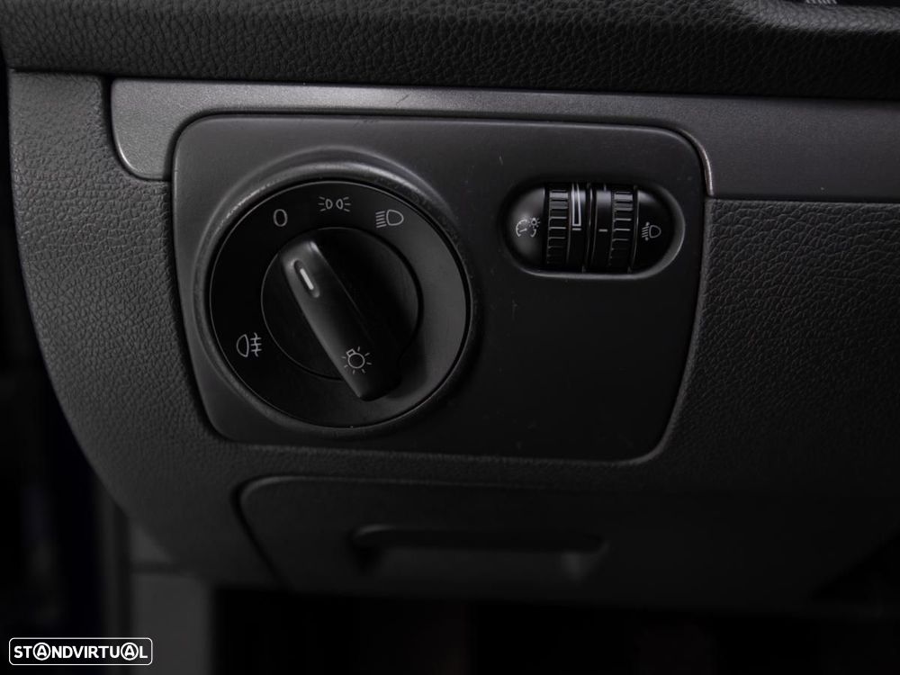 VW Golf Variant - 14