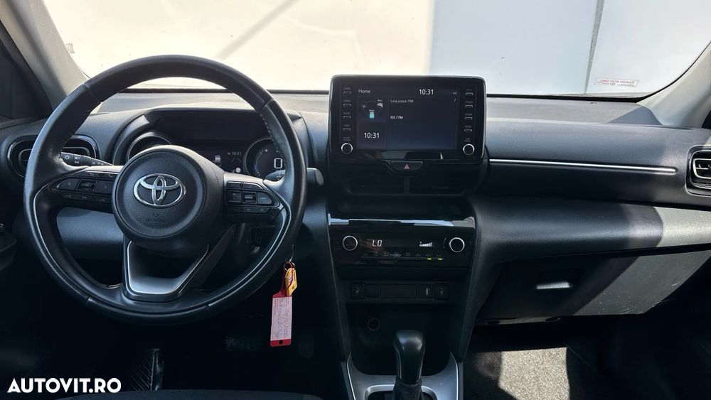 Toyota Yaris Cross 1.5 l CVT Active - 8