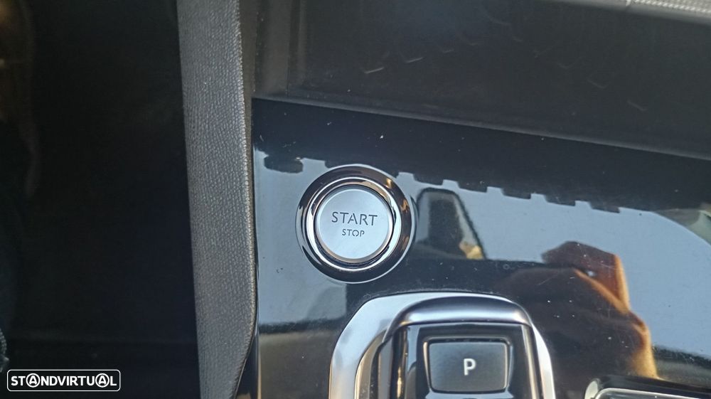 Peugeot 3008 1.6 BlueHDi Allure EAT6 - 32