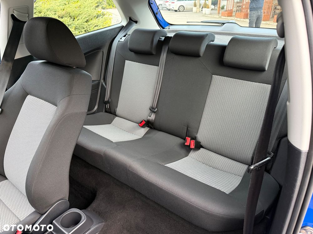 Volkswagen Polo 1.2 Comfortline - 18