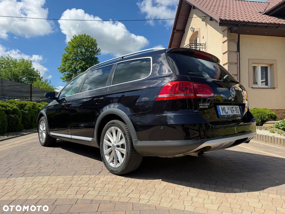 Volkswagen Passat Alltrack 2.0 TDI 4Mot DSG - 11