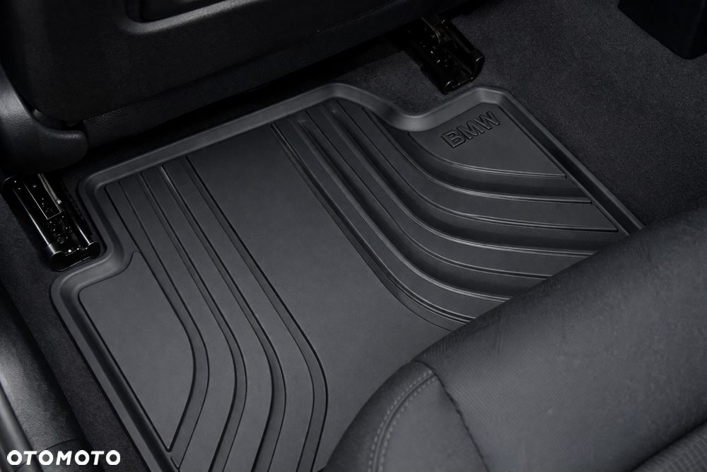 BMW Seria 3 316d - 17