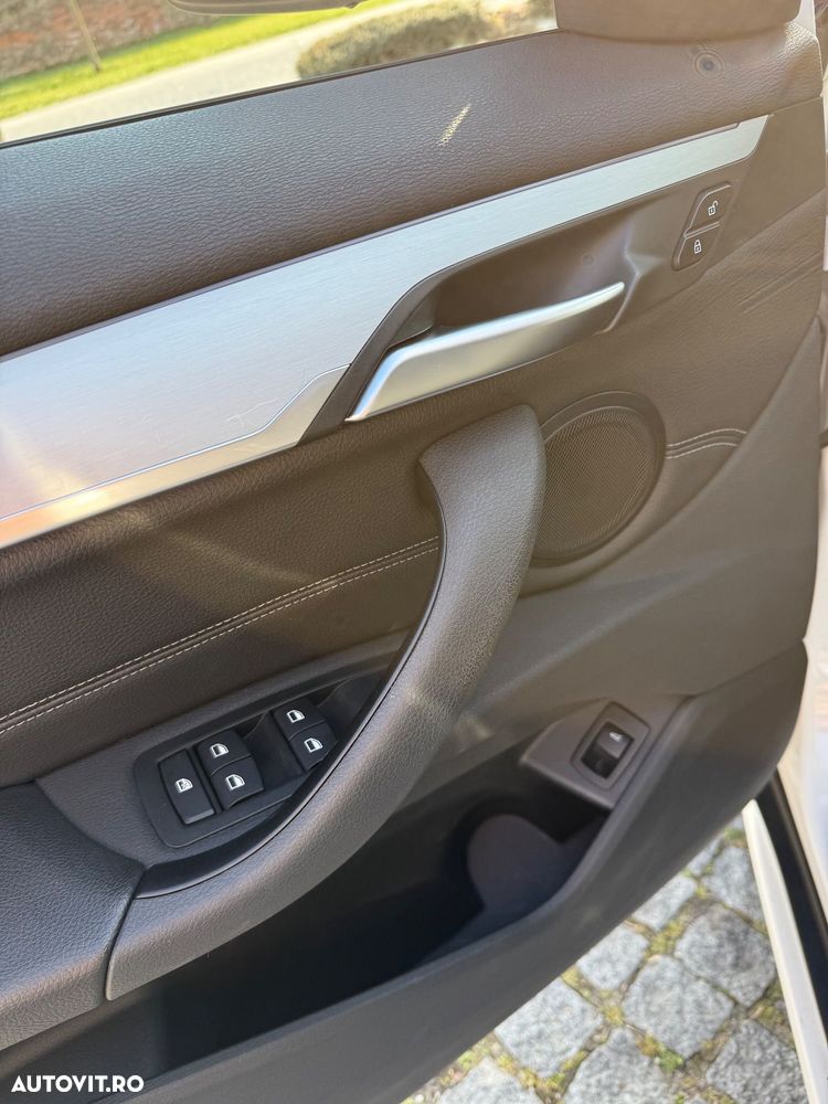 BMW X1 xDrive20d Aut. Sport Line - 40