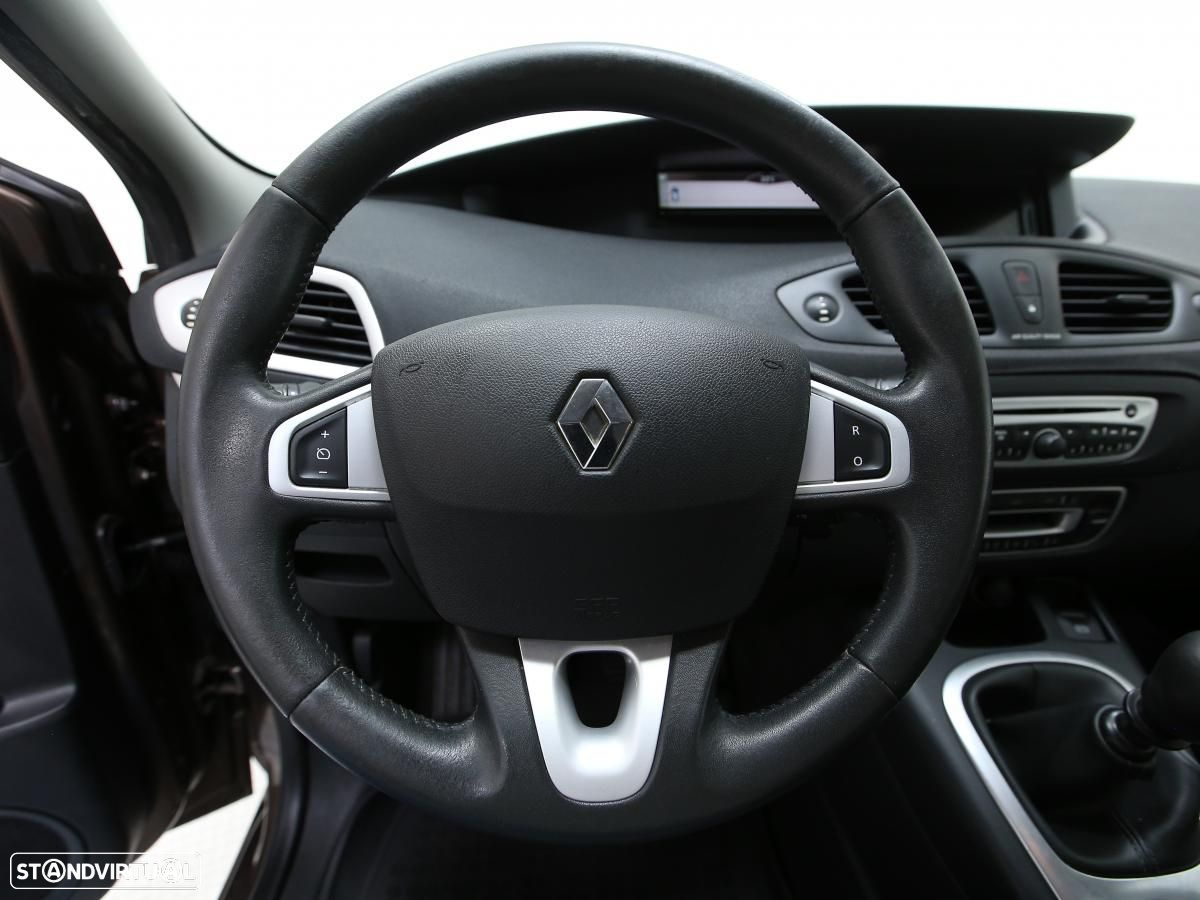 Renault Grand Scénic - 14