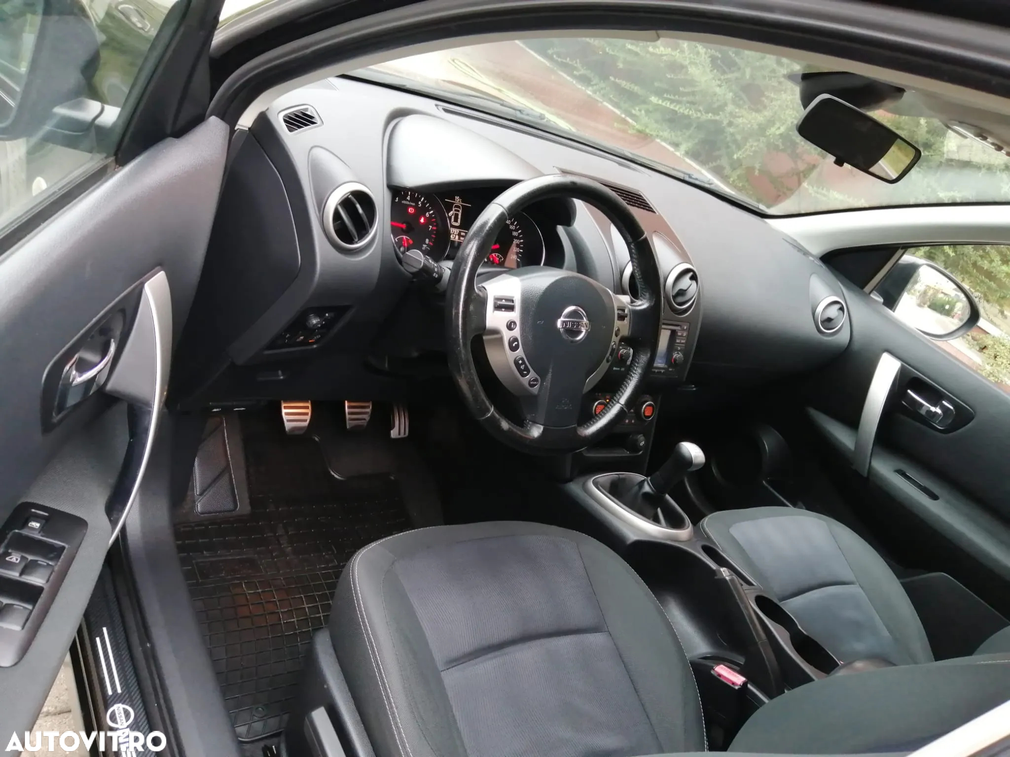 Nissan Qashqai - 5