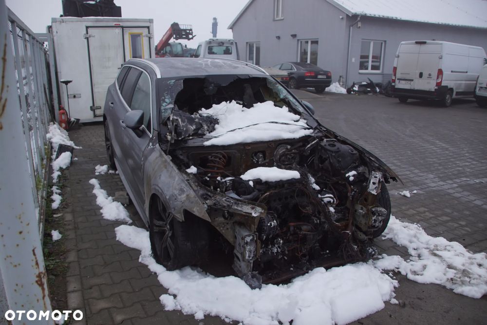 Auto na części - Volvo V60 II 2.0 T6 310 KM B4204T29 TG-81SC 714 2019R Drzwi Klapa Lampa Zderzak Lusterko Szyba Felga Ćwiartka Deska Kokpit Sterownik Moduł Czujnik - 6