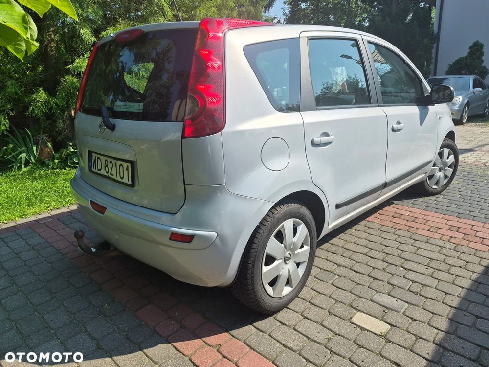 Nissan Note 1.6 Tekna - 4