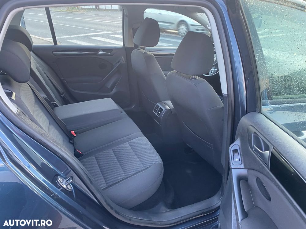 Volkswagen Golf 1.6 TDI BlueMotion Technology DPF Trendline - 14